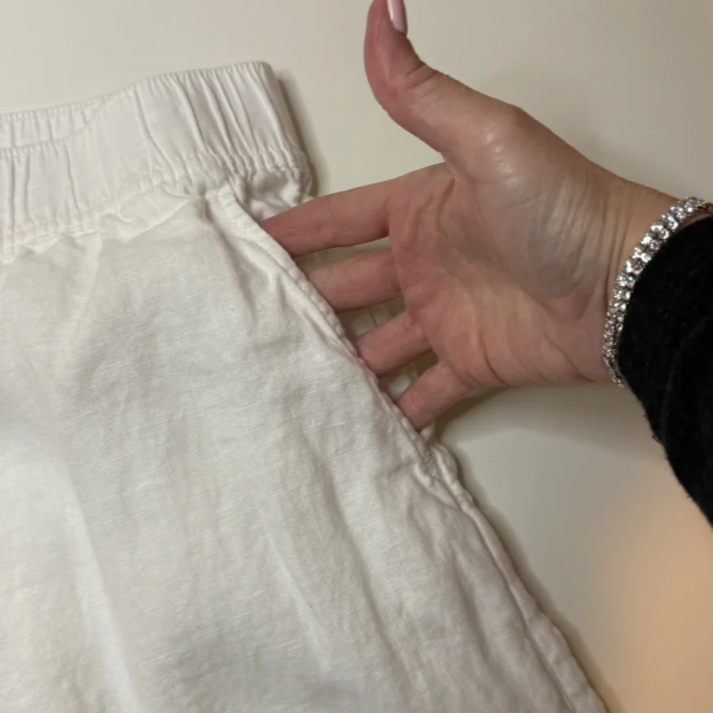 Tahari | Linen Wide Leg Pants w Elastic Waist | White | Size M - Picture 4 of 14